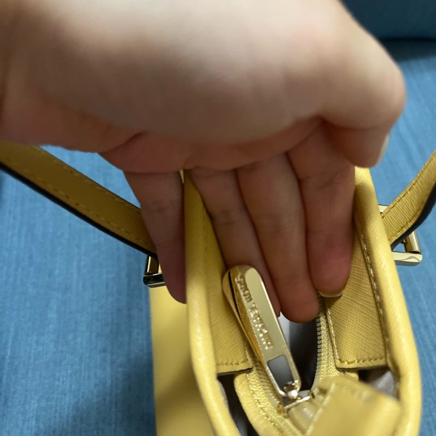 MICHAEL KORS MK 黃色小托特-10