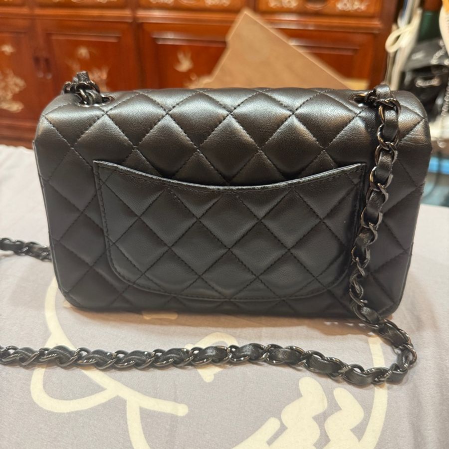 Chanel So black cf20-1