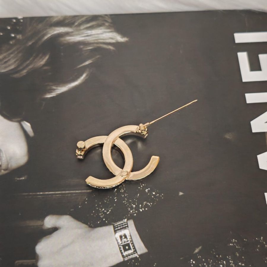 Chanel 香奈兒 23P 水鑽 雙C 胸針-5
