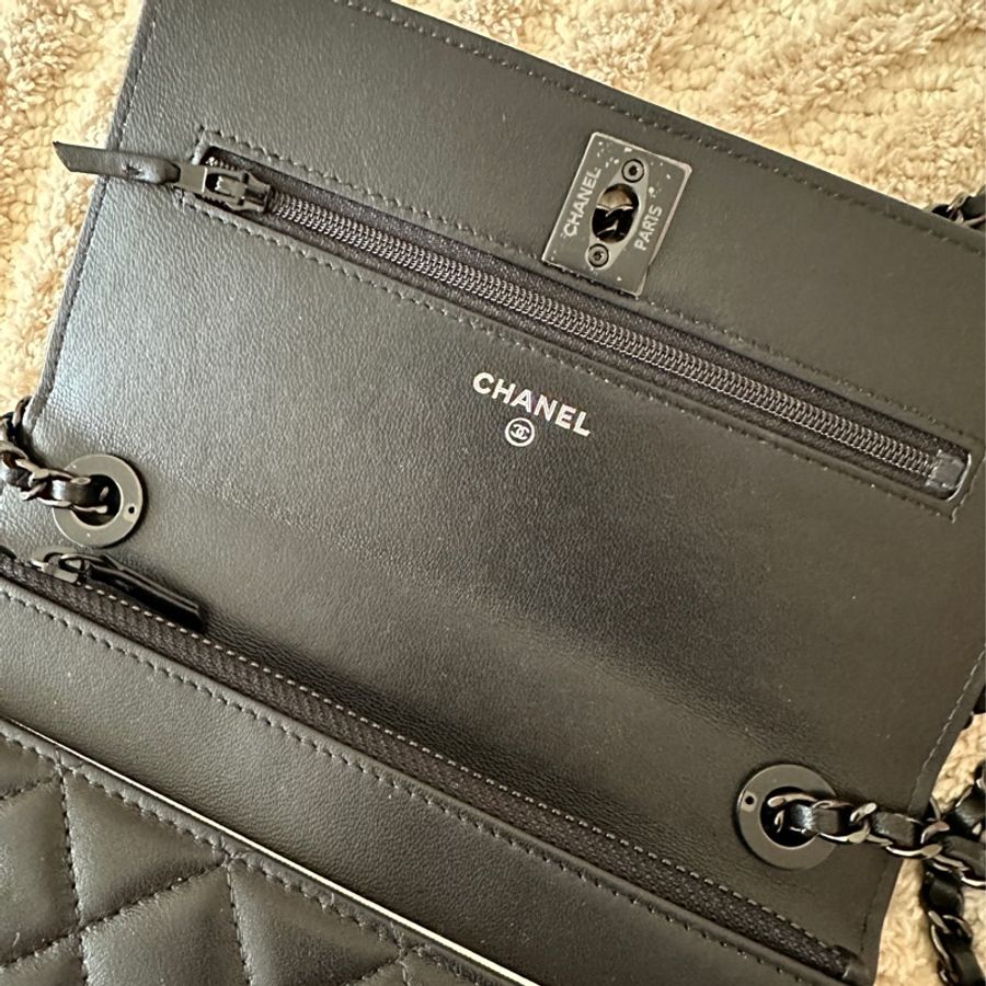 Chanel trendy cc so black woc 香奈兒全黑鏈帶皮夾 鏈條包-6