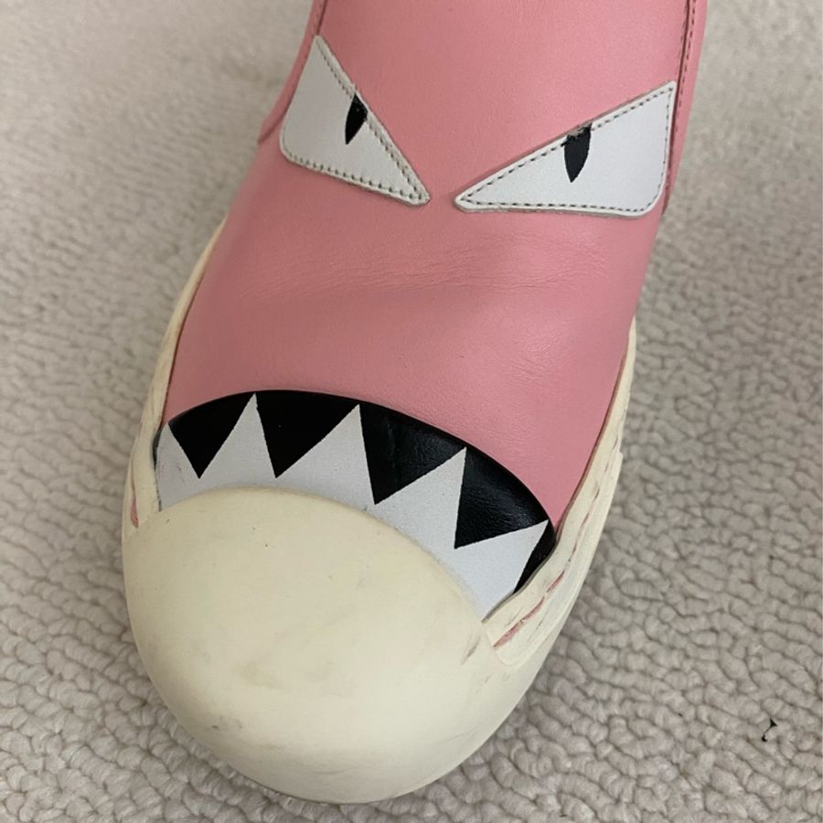 FENDI Trainers-5