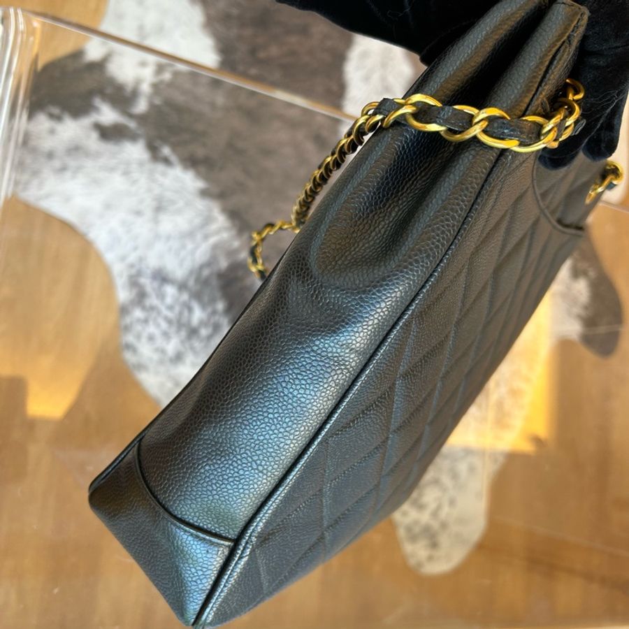 Chanel 香奈兒黑金魚子醬貝嫂托特鏈條包-2