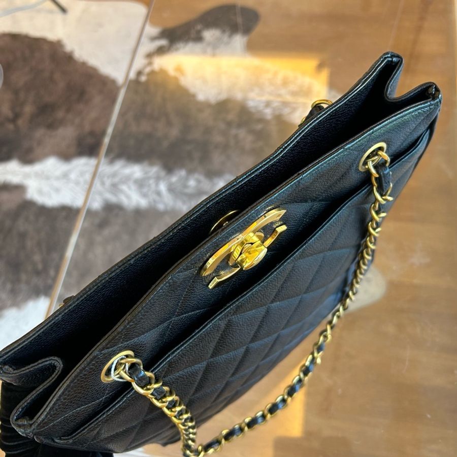 Chanel 香奈兒黑金魚子醬貝嫂托特鏈條包-3