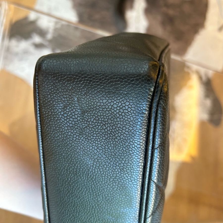 Chanel 香奈兒黑金魚子醬貝嫂托特鏈條包-6