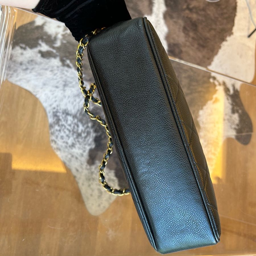 Chanel 香奈兒黑金魚子醬貝嫂托特鏈條包-13