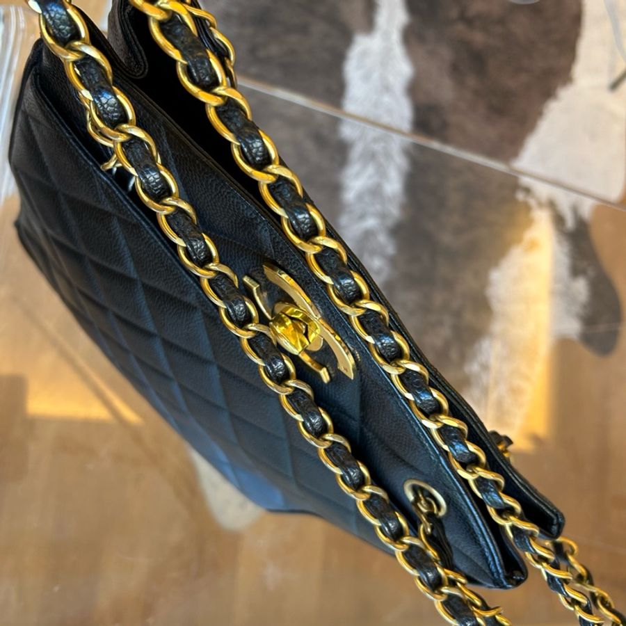 Chanel 香奈兒黑金魚子醬貝嫂托特鏈條包-15