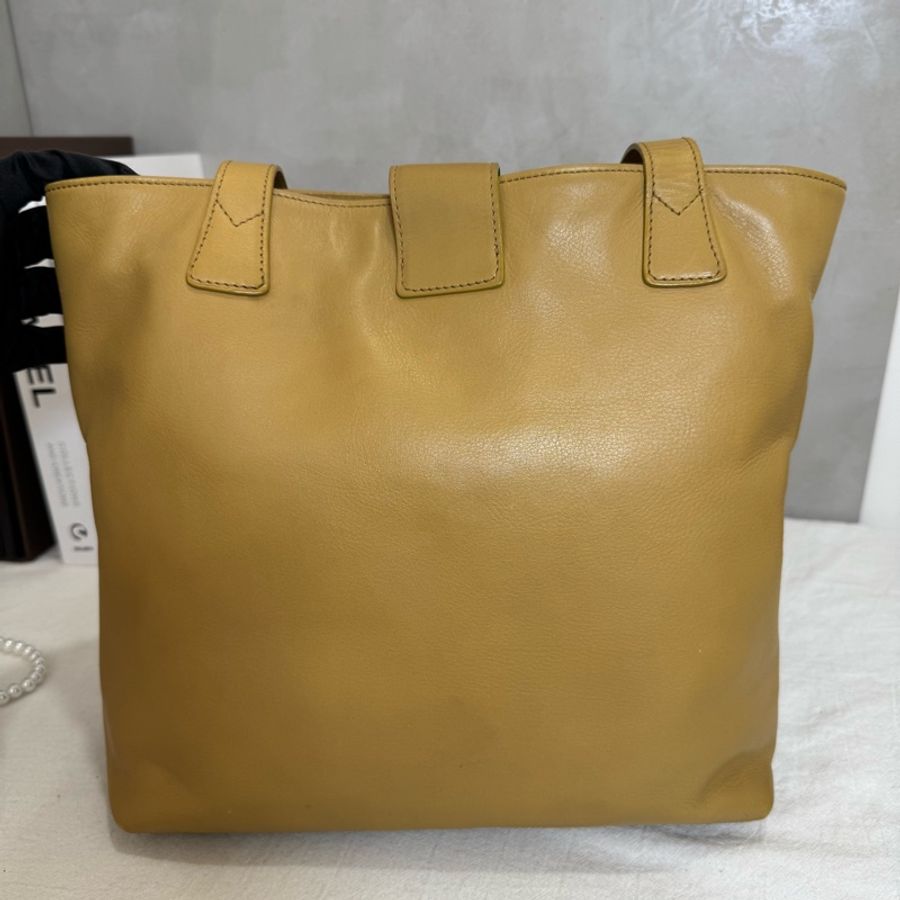 Chanel 全皮托特包-10