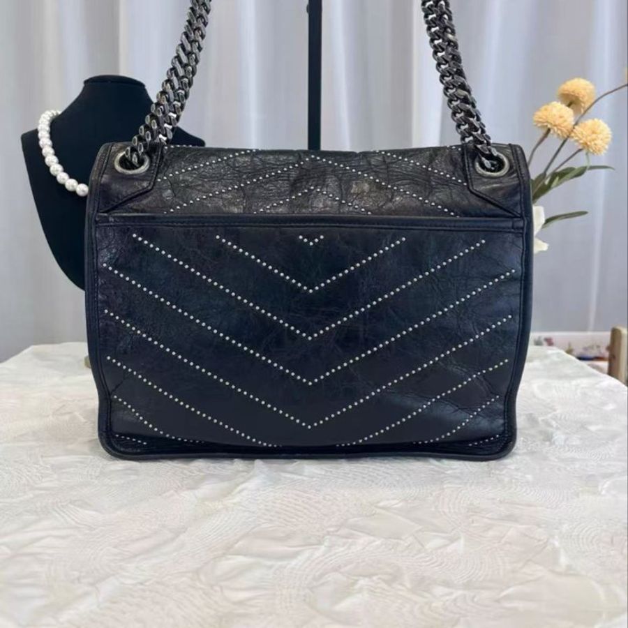 ✨YSL NIKI系列 黑銀鉚釘款中號鍊條包 21*16*7.5 98新 配件塵袋-6