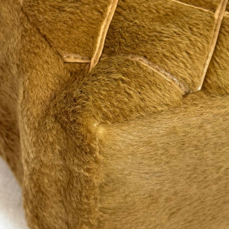 CHANEL 棕色皮草托特包-8