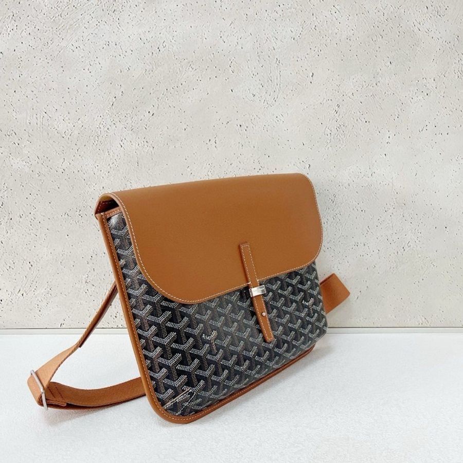 Goyard Coursier-2