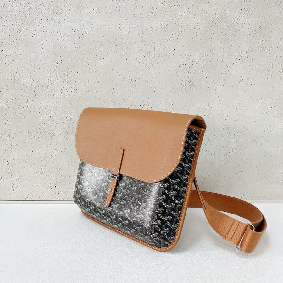 Goyard Coursier-3
