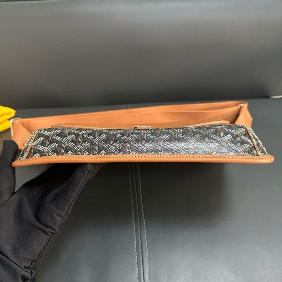 Goyard Coursier-4