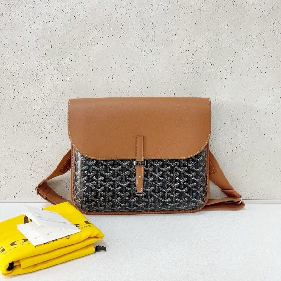 Goyard Coursier-5