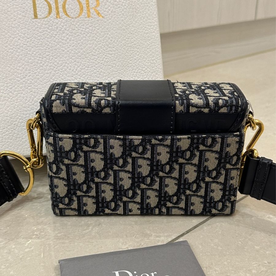 🈶購證 #專櫃12.5萬 #99新帶膜 Dior蒙田mini box #全網最低-26