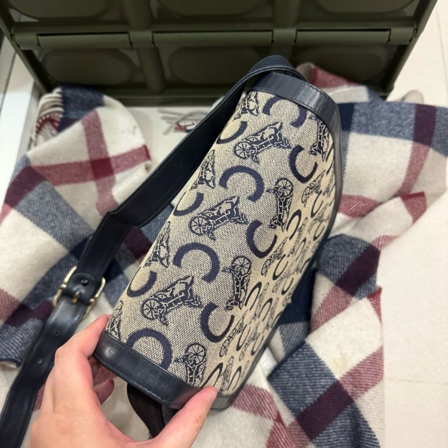 Celine Vintage CC Logo 單肩包💚-5