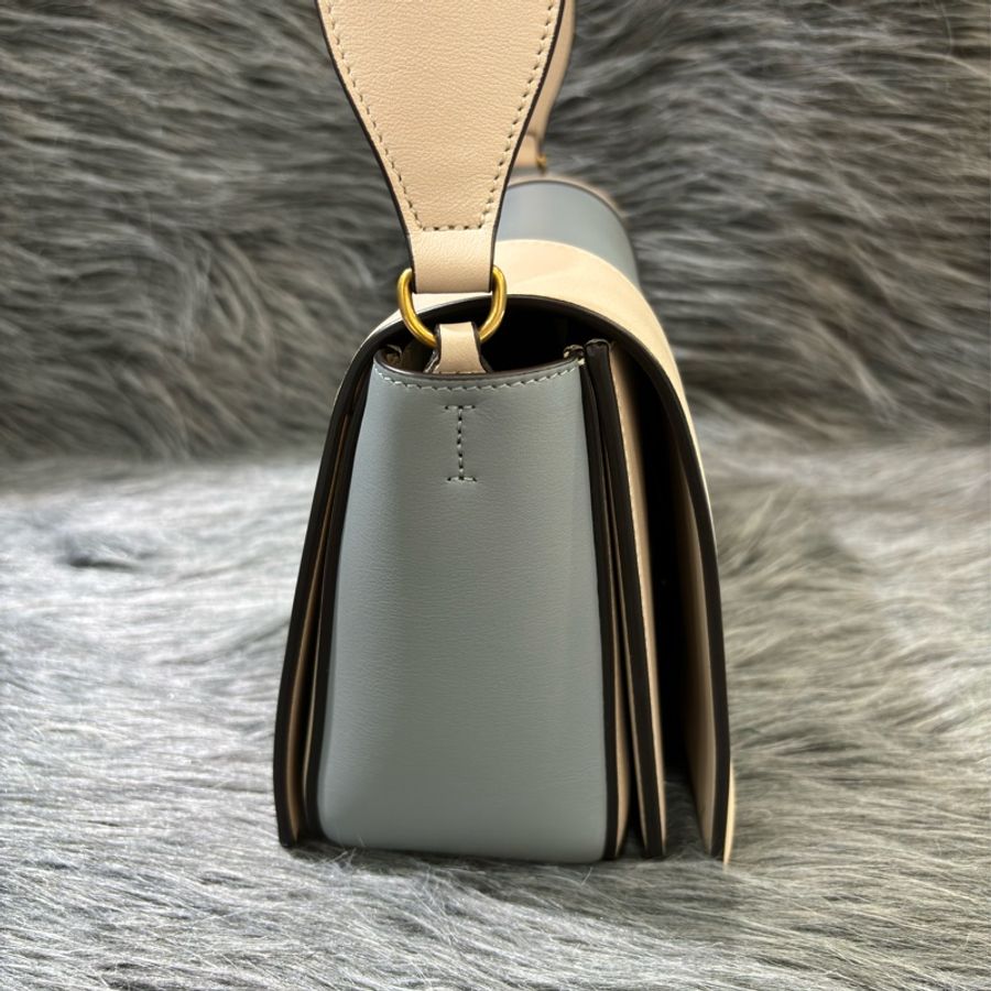 CELINE FRAME 霧霾藍 粉筆灰 牛皮 拼接 撞色 肩背包 斜背包 郵差包 胸口包-2