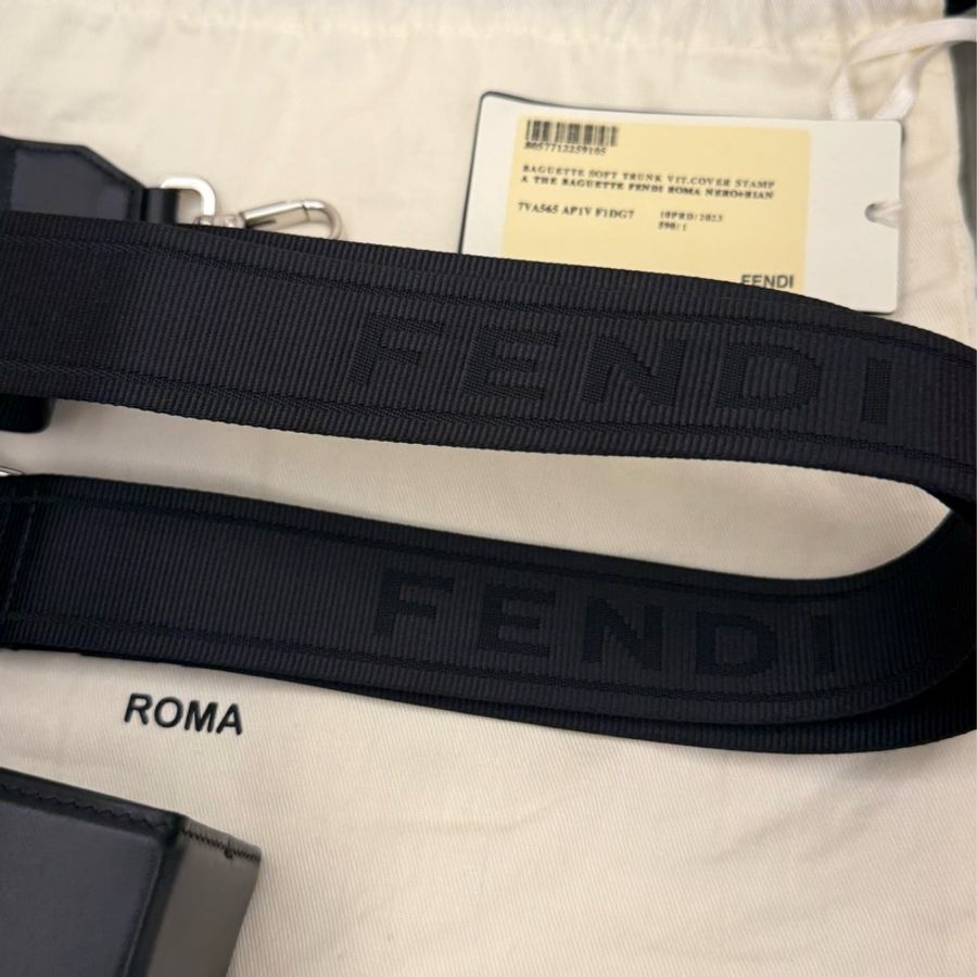 FENDI by Marc Jacobs 芬迪 Soft Trunk Baguette 法棍包 方盒子包 聯名包款-11