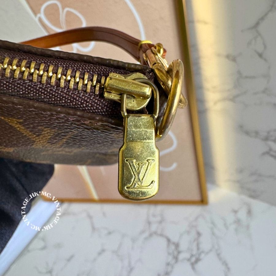 LV Vintage Monogram Pochette Accessoires 中古 老花 麻雀包-13