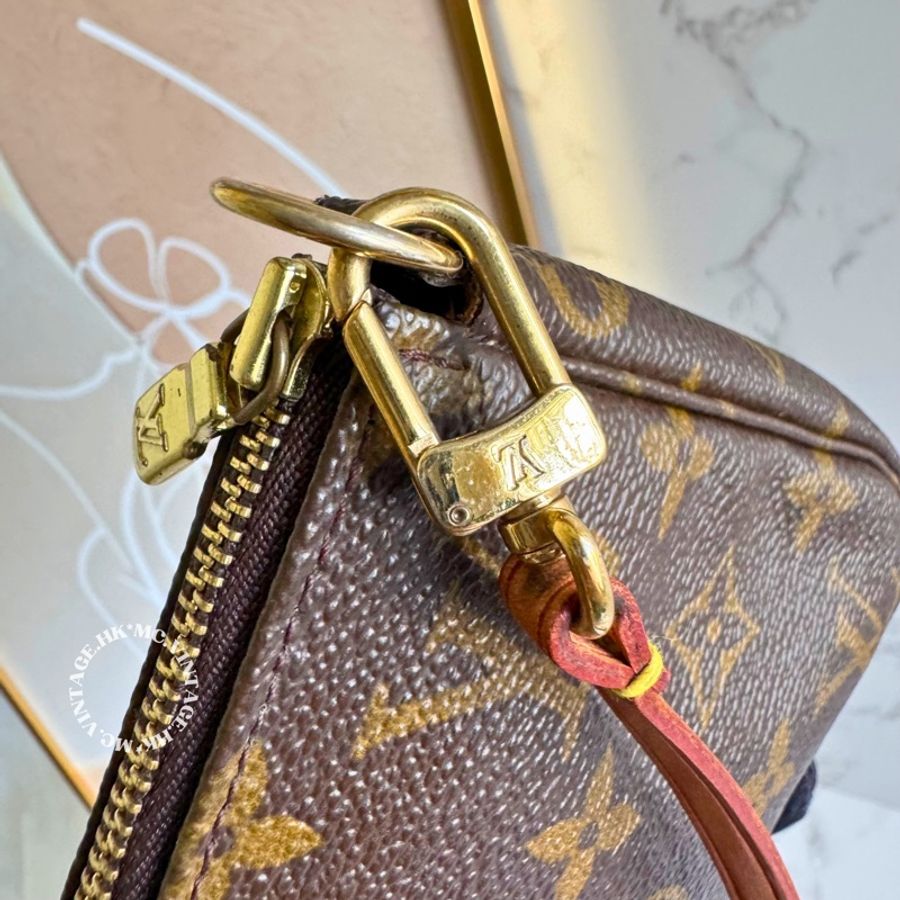 LV Vintage Monogram Pochette Accessoires 中古 老花 麻雀包-15
