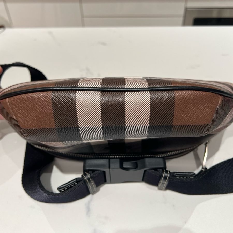 Burberry Cason胸包/腰包(閒置品近全新)-4