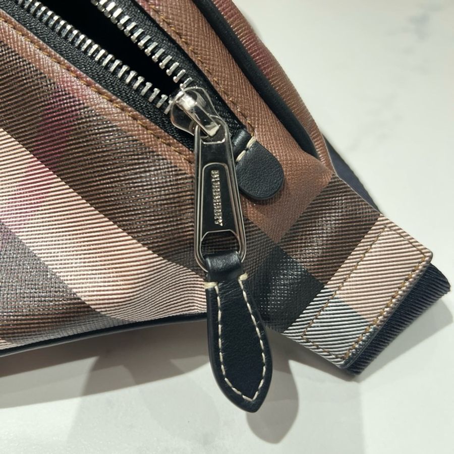 Burberry Cason胸包/腰包(閒置品近全新)-13