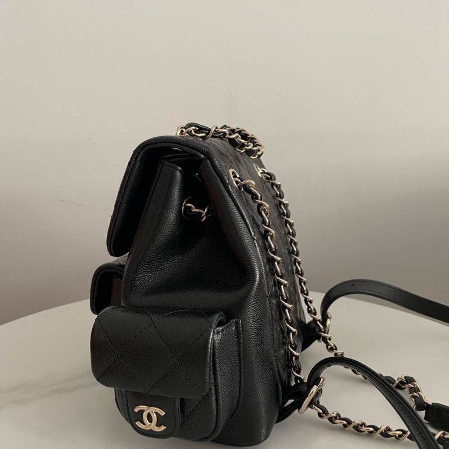 Chanel 黑金炸藥坦克 小後背包 閒置-4