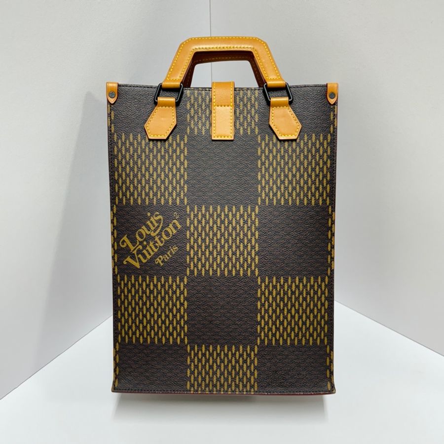 (極新! 超稀有) LV Nigo聯名 超帥限量款 手提托特+斜背包-8