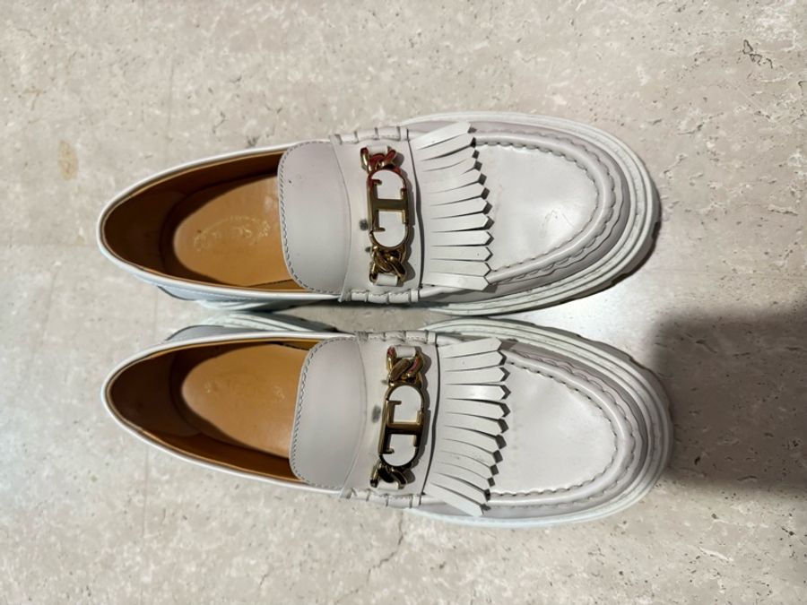 Tod’s loafer 白色流蘇增高樂福鞋38.5-17