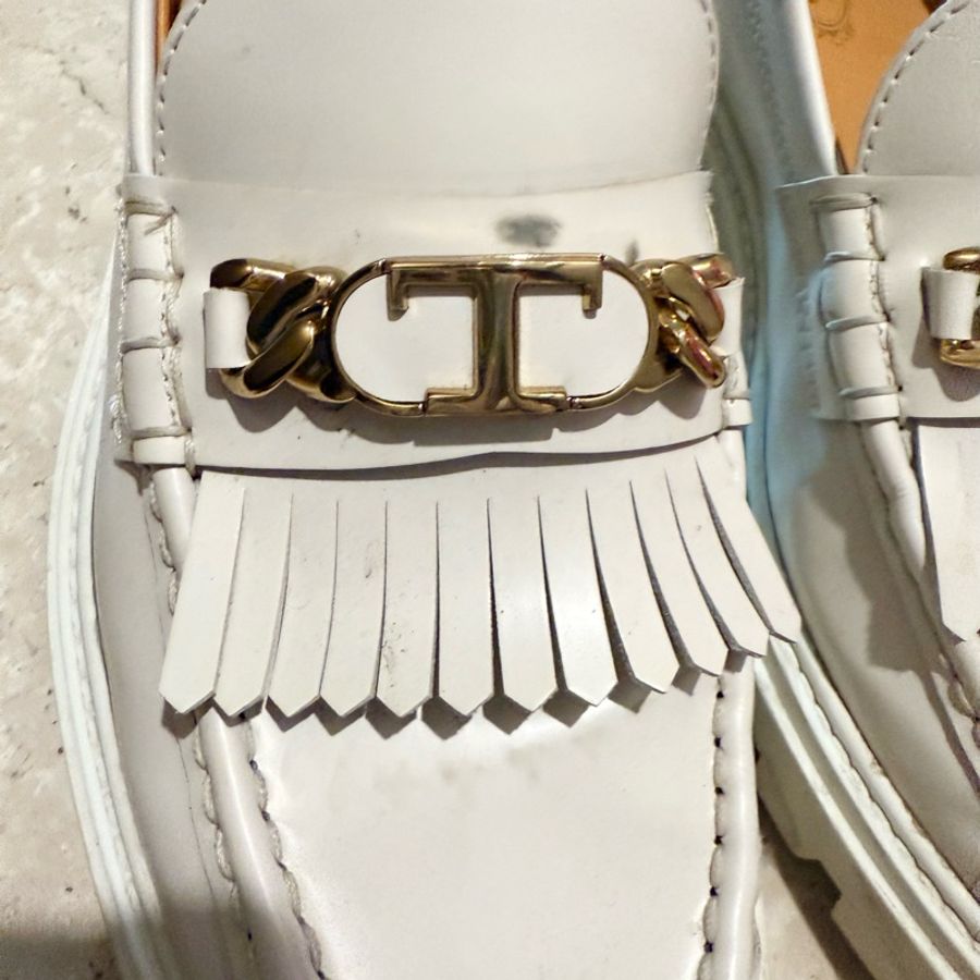 Tod’s loafer 白色流蘇增高樂福鞋38.5-30