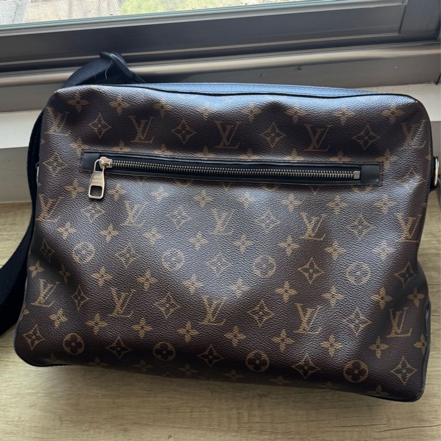 Louis Vuitton 郵差包-5