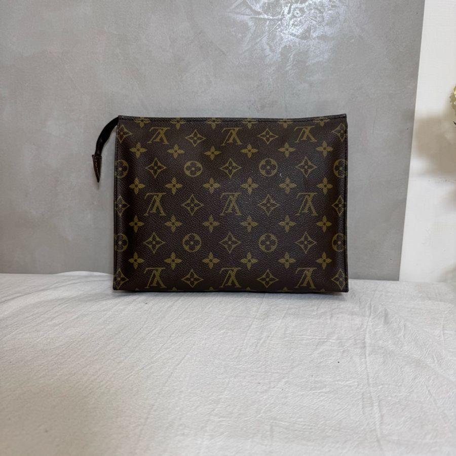 LV 白皮 老花洗漱包-8