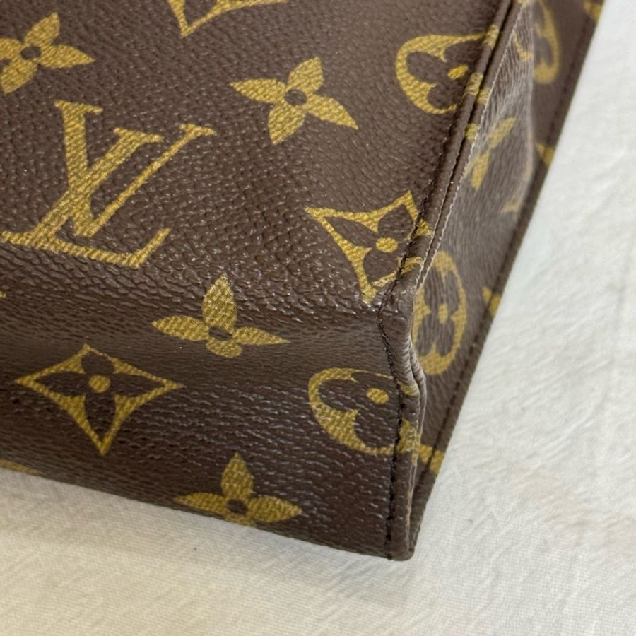LV 白皮 老花洗漱包-13
