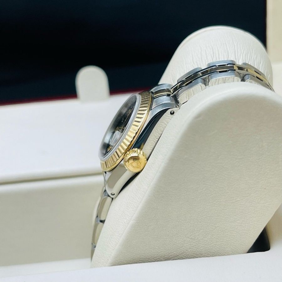 外觀超新 Tudor Princess 25mm 金錶冠黑面-12