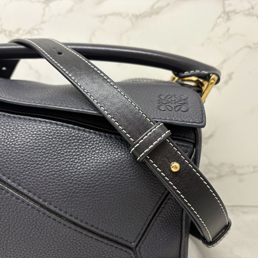 LOEWE羅意威|small puzzle 小號 黑金扣-2