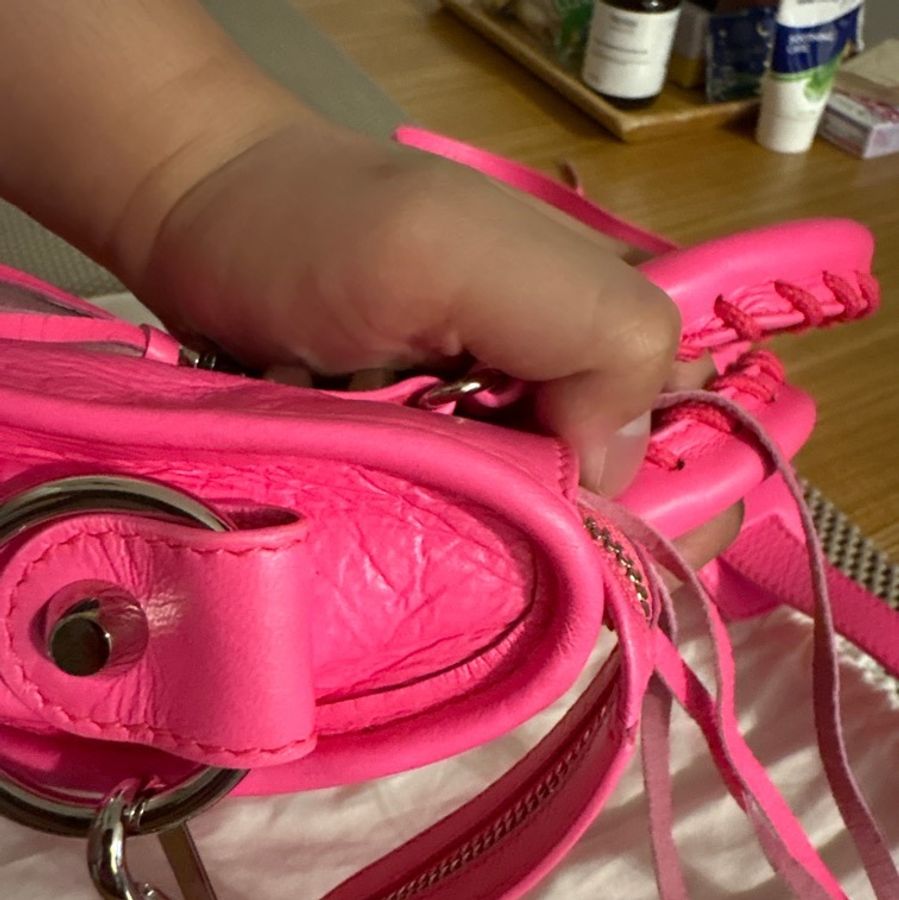 Balenciaga pink city bag-4