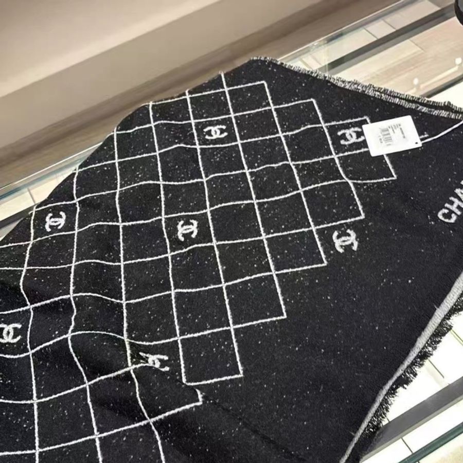 香奈兒25A 格仔紋圍巾-2