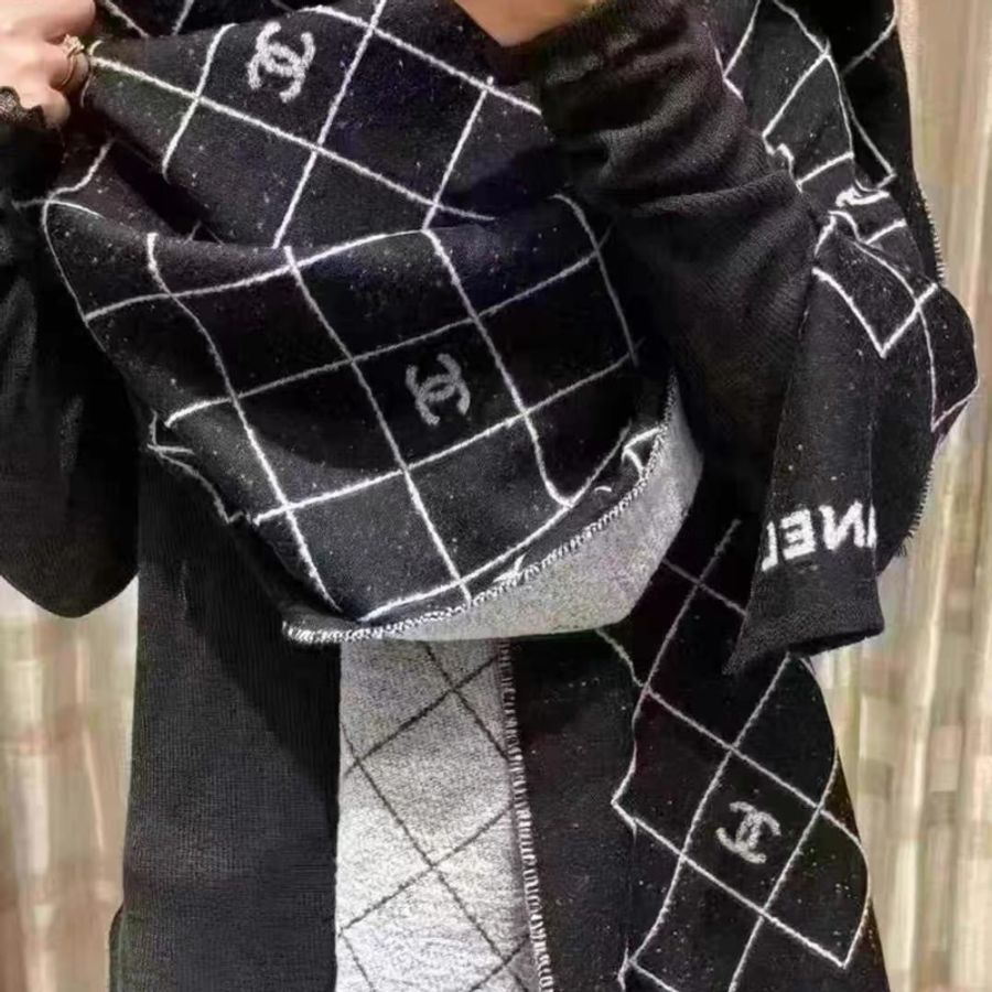 香奈兒25A 格仔紋圍巾-3