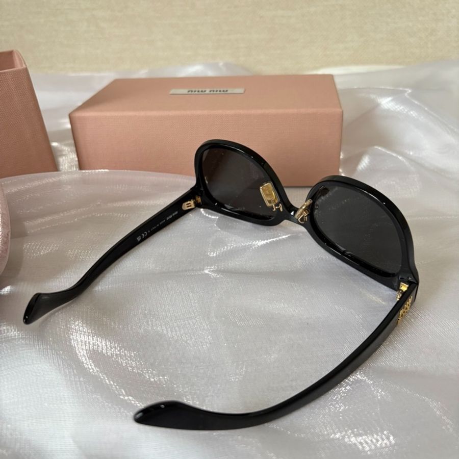 Miumiu 方框 墨鏡太陽眼鏡 帶鼻托 smu01ZS-4
