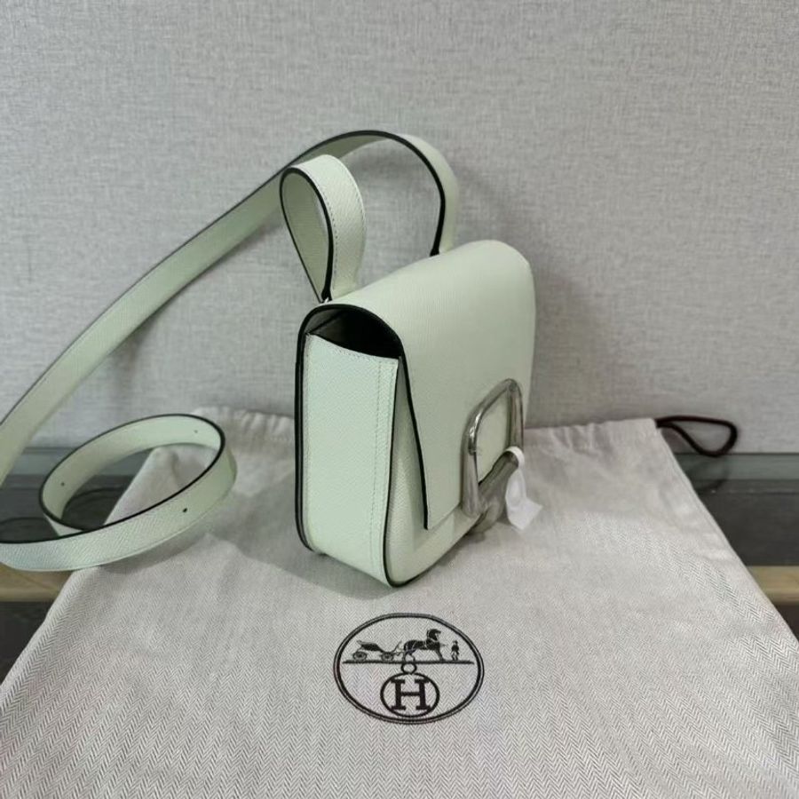 ✨HERMES Della氣泡綠銀扣肩背斜背屁股包18*16*8 全新閒置配件塵袋-4