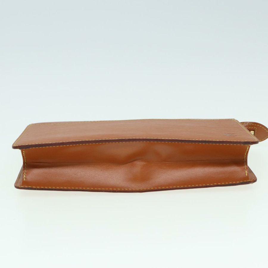 【日本直送】路易威登 Epi Pochette Homme 手拿包 棕色 Zipang 金色 M52528 正品 83787-5