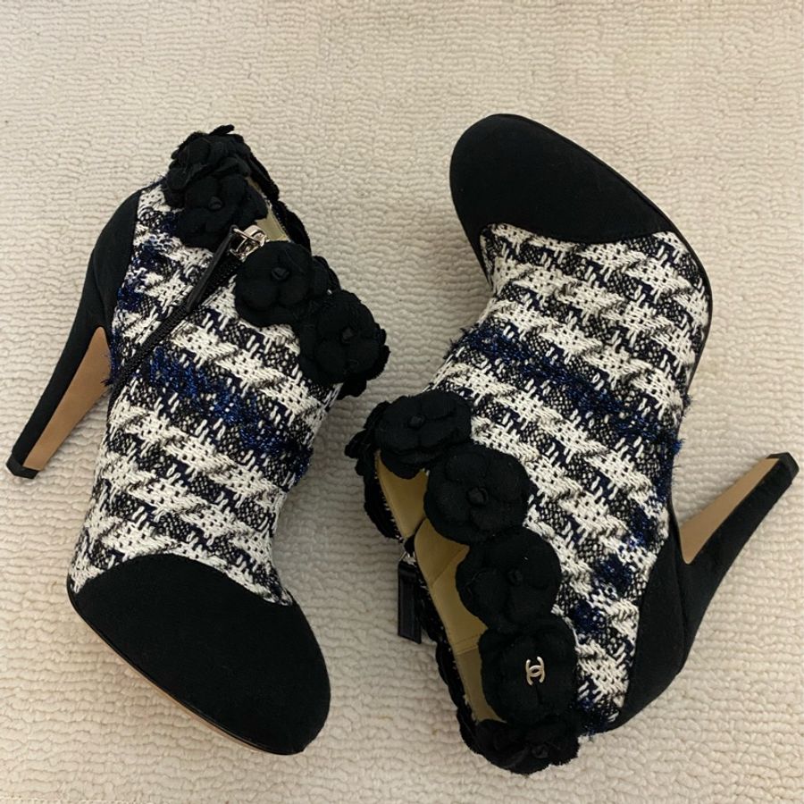 Chanel Boots-14