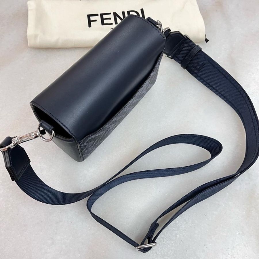 Fendi compact bag-1