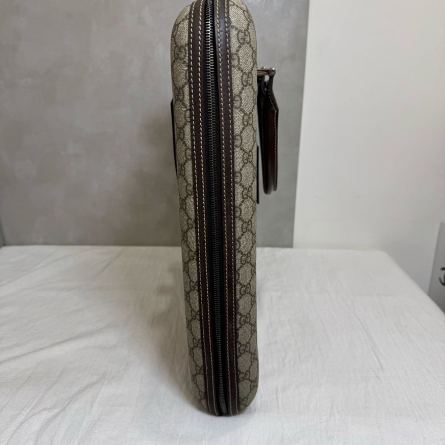 Gucci 滿版老花西裝手提包-6