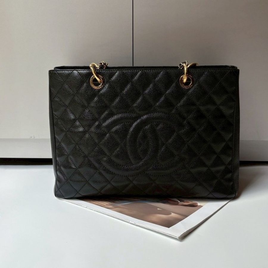 Chanel 金鍊黑荔枝皮 GST-0