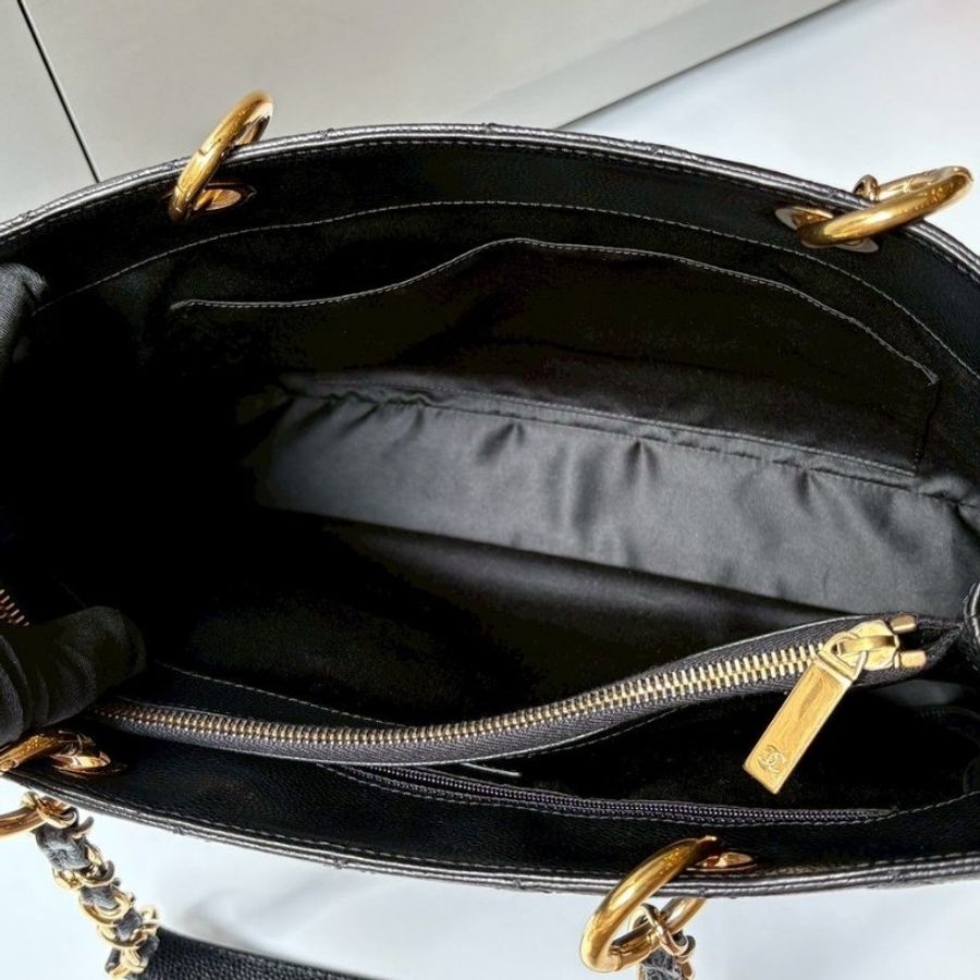 Chanel 金鍊黑荔枝皮 GST-20
