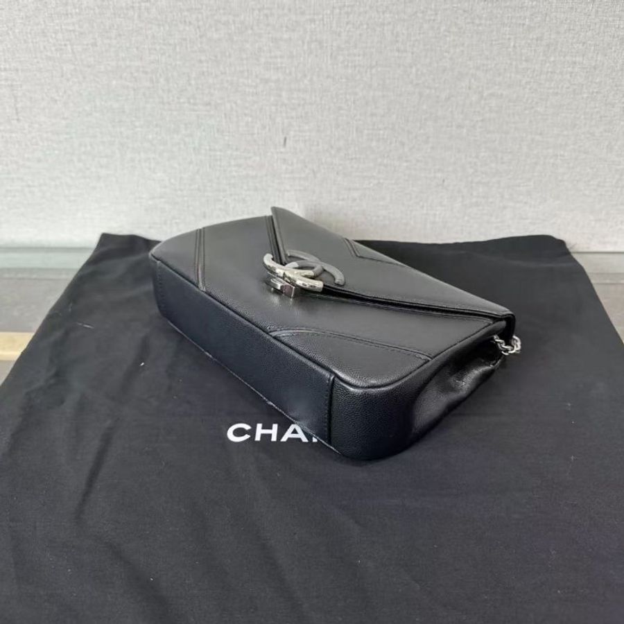 ✨chanel 古巴系列黑銀v紋斜背包 24*15*5.5  98新配件塵袋盒子保卡-1