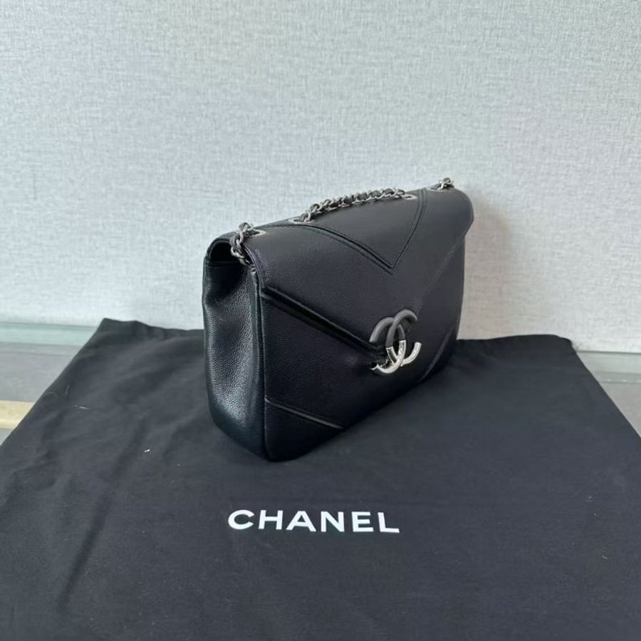 ✨chanel 古巴系列黑銀v紋斜背包 24*15*5.5  98新配件塵袋盒子保卡-4