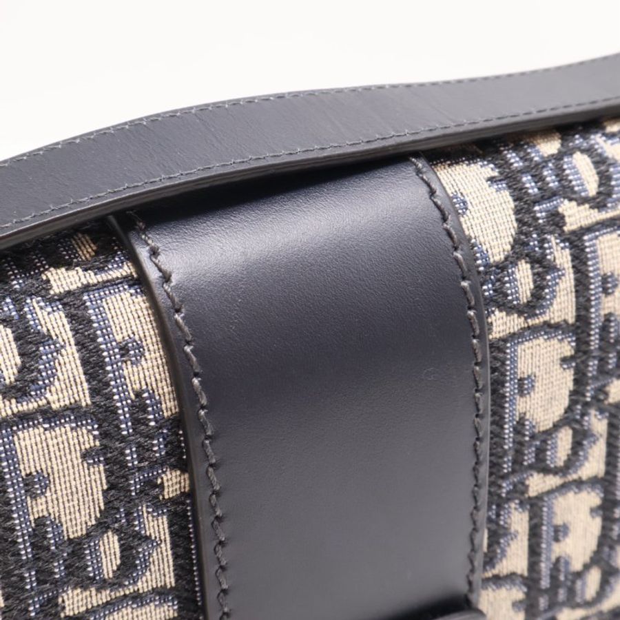 DIOR 30 Montaigne斜背包-4