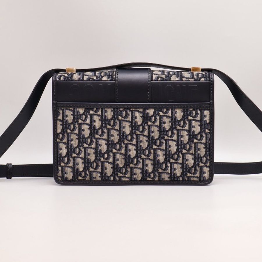 DIOR 30 Montaigne斜背包-8