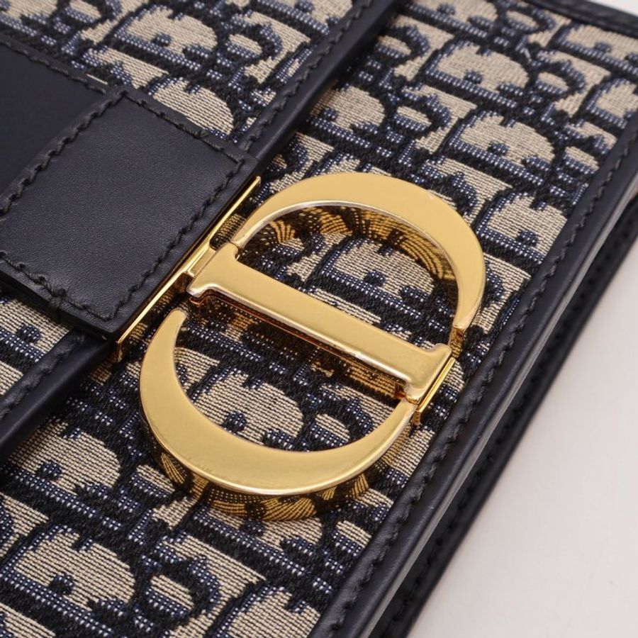 DIOR 30 Montaigne斜背包-11
